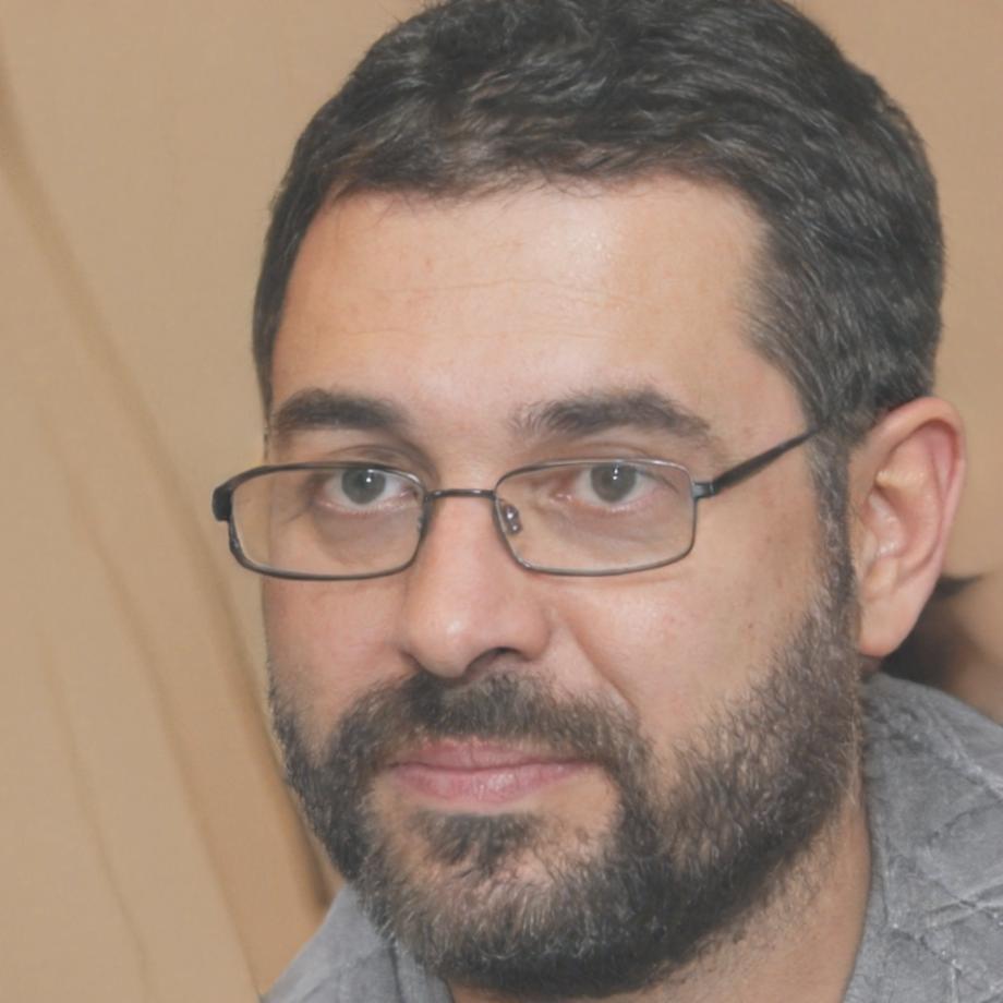 Portrait de Thomas Laurent, expert en programmes de formation